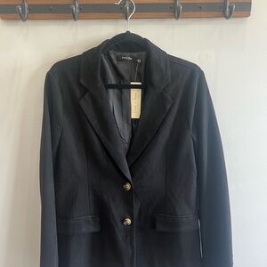 Doe & Rae Black Blazer